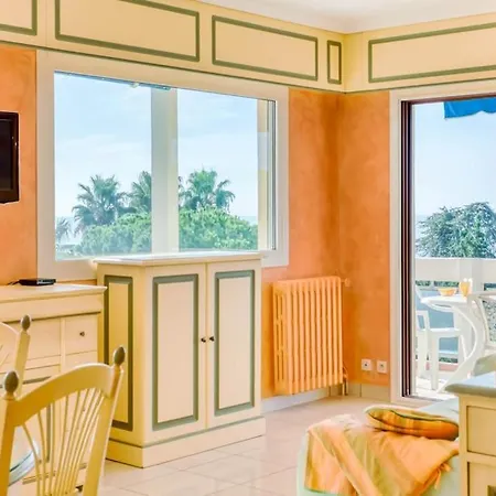 A6- 2 Bdr Incredible Sea View - Ac, Garage & Terrace *