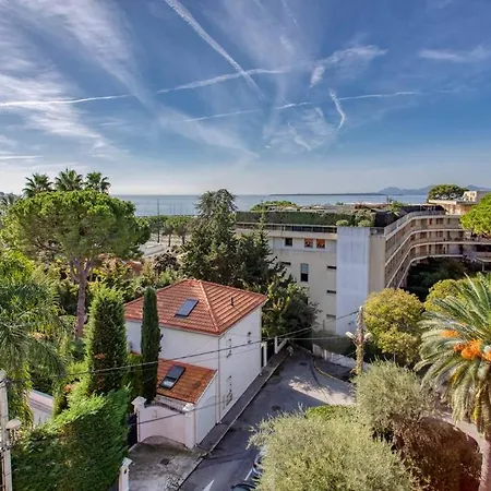 A6- 2 Bdr Incredible Sea View - Ac, Garage & Terrace Antibes