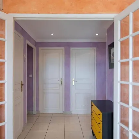 A6- 2 Bdr Incredible Sea View - Ac, Garage & Terrace Antibes