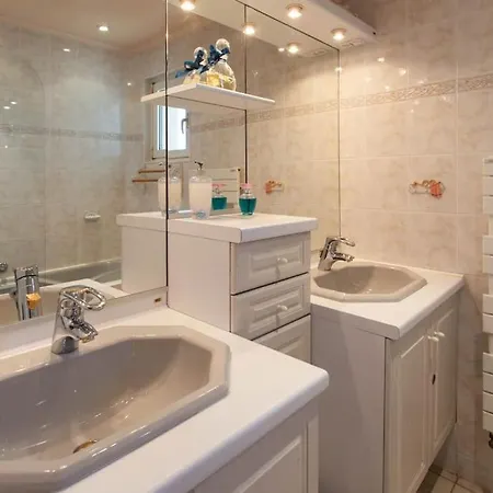 Apartmán A6- 2 Bdr Incredible Sea View - Ac, Garage & Terrace *