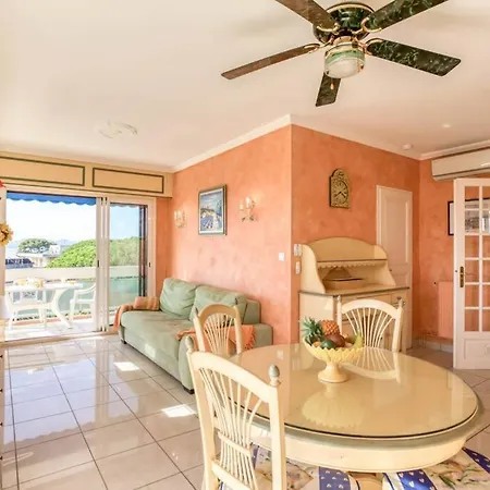 A6- 2 Bdr Incredible Sea View - Ac, Garage & Terrace *