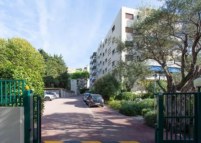 A6 - Staywiz Us - 2 Bdr Incredible Sea View - Ac, Garage & Terrace Апартаменти *