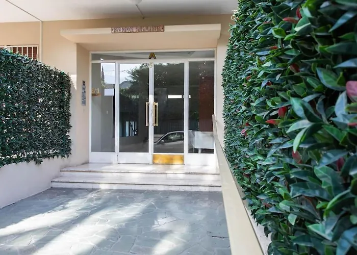 A6- 2 Bdr Incredible Sea View - Ac, Garage & Terrace Antibes